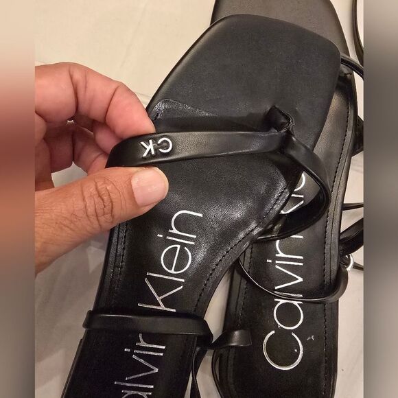 Calvin Klein Gladiator Black Sandals Size 7 In Black - Picture 5 of 5